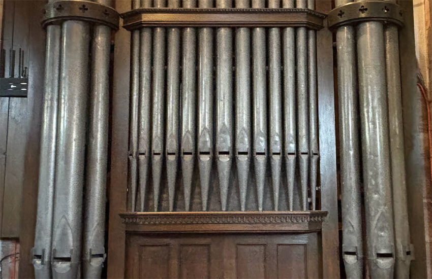 International Organist Suzanne Ozorak to Perform at St Peter & St Paul