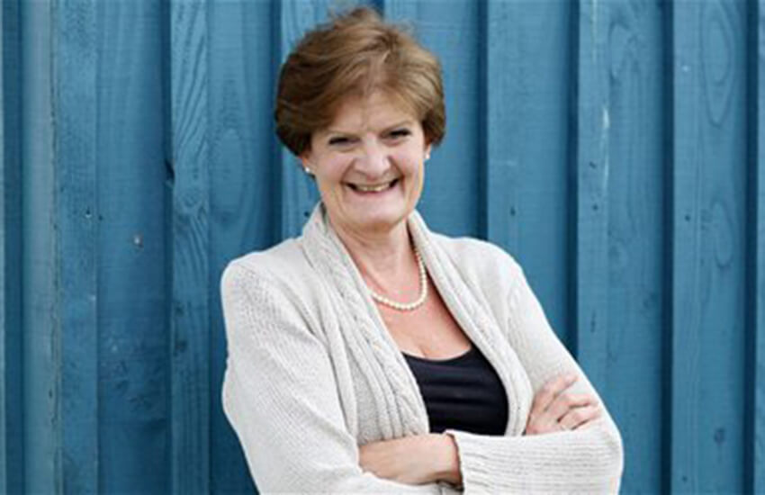 Fiona Reynolds